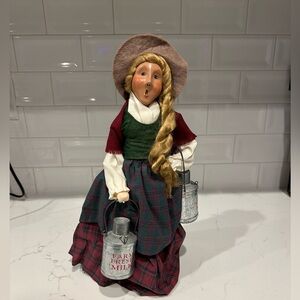 Vintage Byers Choice caroler The Milkmaid
